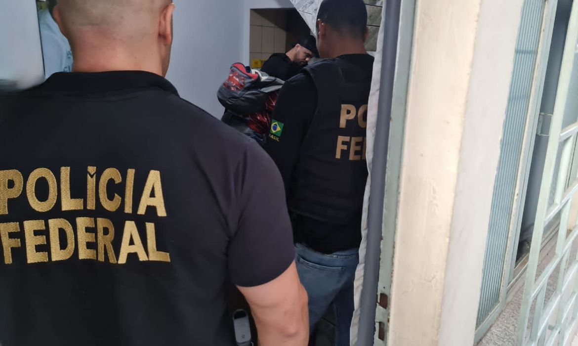 Operação da PF combate o compartilhamento de abuso de crianças Eu Rio