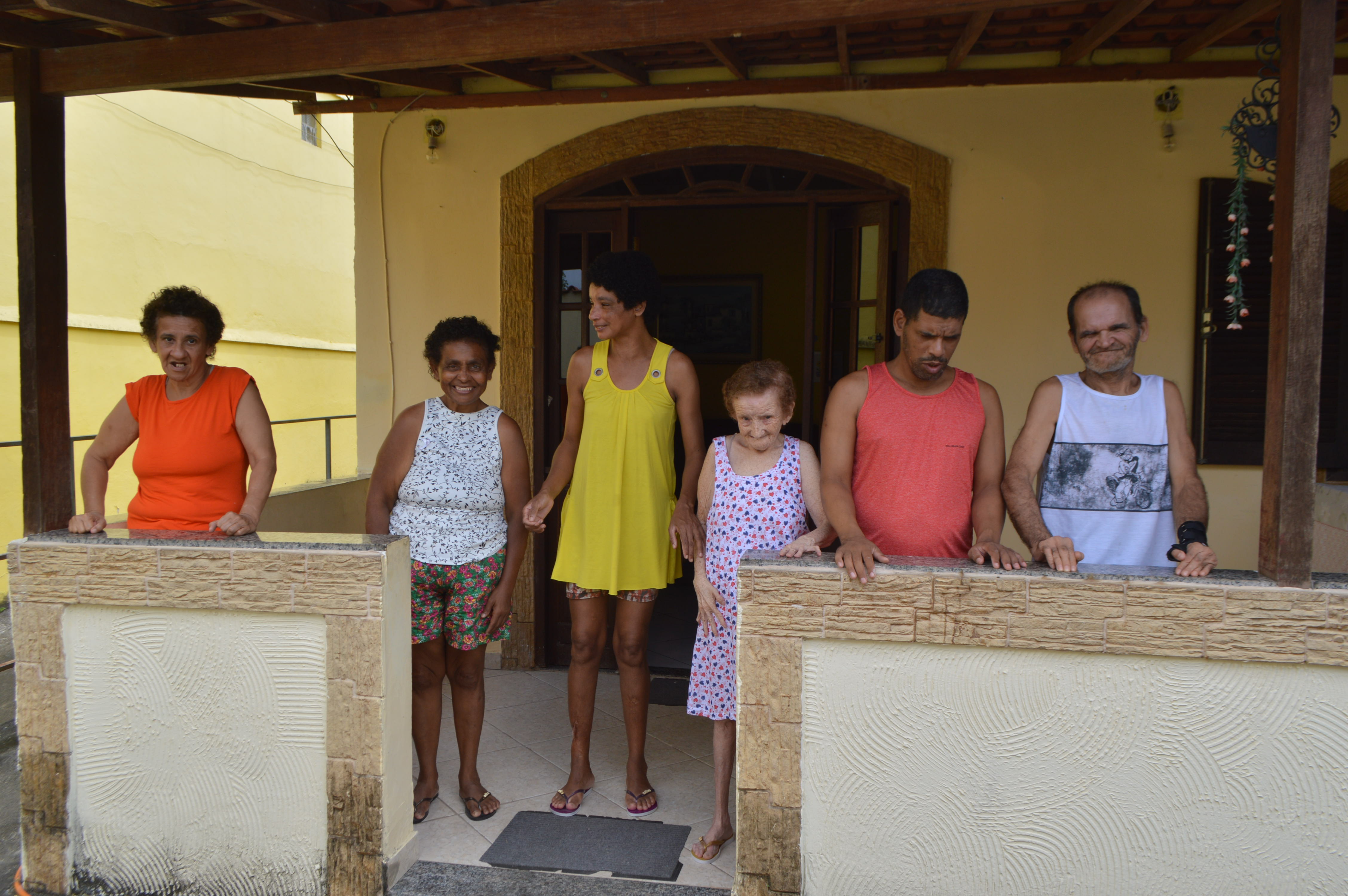 Residências terapêuticas ajudam pacientes com transtornos mentais abandonados pela família - Eu, Rio!