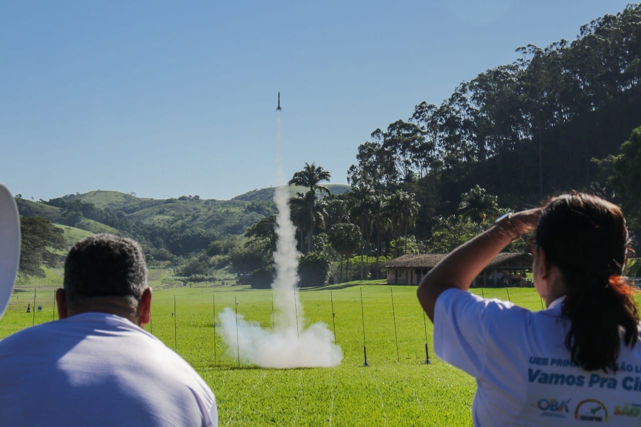 Jornada de Foguetes em Barra do Piraí impulsiona a ciência entre ...