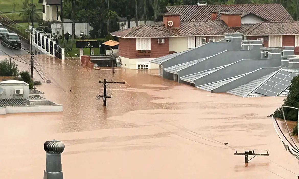 Sobe para número de mortes no Rio Grande do Sul pelas fortes chuvas Eu Rio