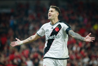 Vasco busca manter vivo o sonho da Libertadores contra o Inter