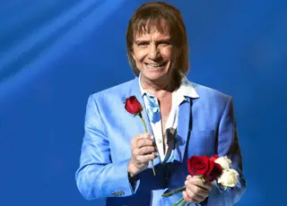 Roberto Carlos faz dois espetáculos "Eu ofereço flores" neste fim de semana em Niterói 