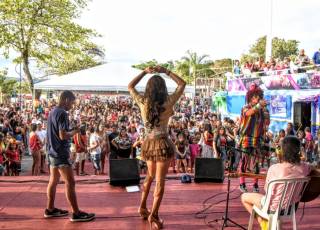 Maric&aacute; recebe 12&ordf; Parada do Orgulho LGBTQIAPN+ no domingo (06)