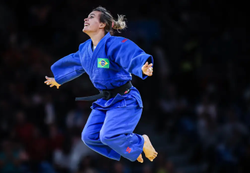 Rosicleide Andrade conquista primeira medalha do judô em Paris