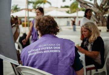 Maric&aacute; promove a&ccedil;&atilde;o de cuidado e acolhimento para mulheres na Rodovi&aacute;ria do Centro