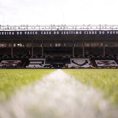 Vasco pode voltar a uma semifinal de competi&ccedil;&otilde;es internacionais depois de 14 anos