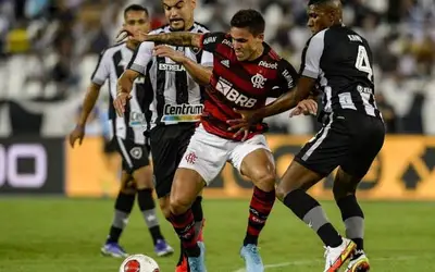Flamengo e Botafogo buscam a liderança em clássico 